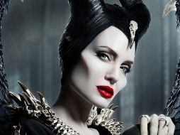 -”Maléfica: Dueña del Mal” es protagonizada por Angelina Jolie y Elle Fanning. TWITTER / @Maleficent