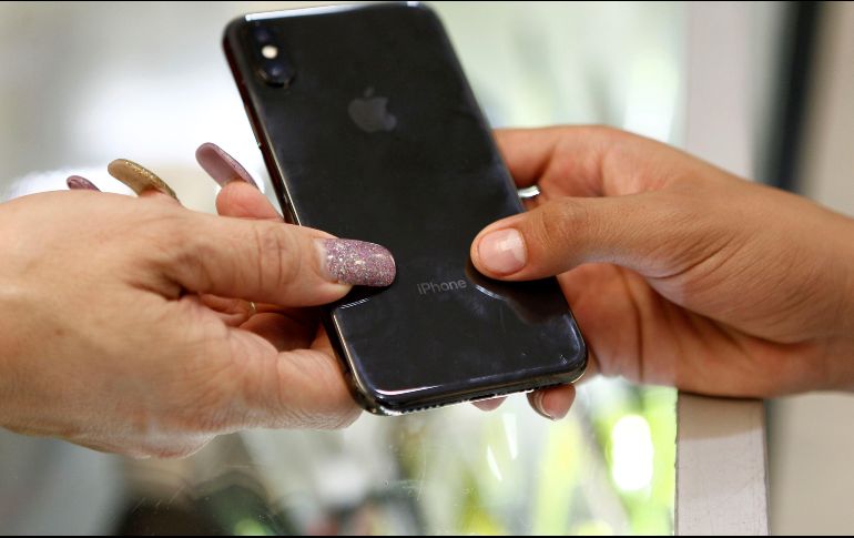 Autoridades de la Ciudad de México también buscan que las tiendas de autoservicio o cualquier lugar que venda teléfonos móviles tengan registro de quienes los compren. EL INFORMADOR/ARCHIVO