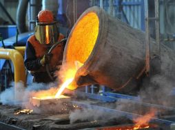 López Obrador sostiene que la aplicación de aranceles al acero mexicano por parte de Estados Unidos, es una decisión aislada pues no está relacionado con el tratado de libre comercio. EFE / ARCHIVO