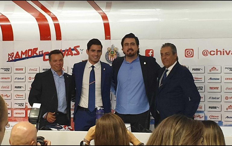 Amaury Vergara estuvo en la presentación de Antonio Briseño como refuerzo para el Apertura 2019. EL INFORMADOR / A. Ramírez