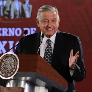 Tras renuncia de Urzúa el peso se encuentra "fortachón": López Obrador