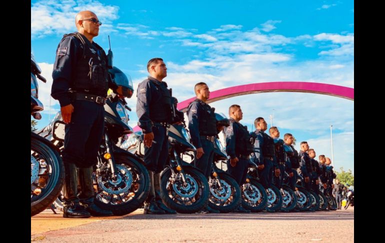 Aunado, se dio el banderazo inicial al operativo “Tapatío seguro” en el municipio donde participarán dos mil 600 elementos de la policía municipal. TWITTER/ @DelToroIsmael
