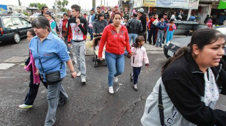 La participación porcentual del grupo de jóvenes (15 a 29 años) continúa en descenso, de 28.5 por ciento en 2000 a 24.6 por ciento para 2018, informan. EL INFORMADOR/ARCHIVO
