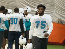 Kendrick Norton (#75) perdió su brazo izquierdo. ESPECIAL 