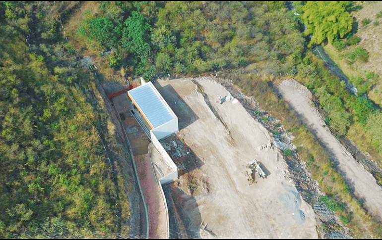 Ayer, el Ayuntamiento de Zapopan clausuró la obra. FACEBOOK/La Reserva de las Cañadas