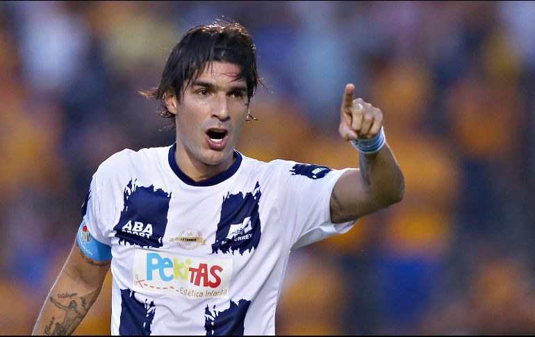 El atacante cuenta con una gran colección de jerseys, como señala el récord Guinness que obtuvo en 2017 por ser el futbolista que ha jugado en más clubes de manera profesional. IMAGO7