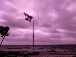 Para los próximos días pronostican inundaciones en zonas cercanas a la costa debido a la subida del mar, el fuerte oleaje y las intensas lluvias. AFP / ARCHIVO