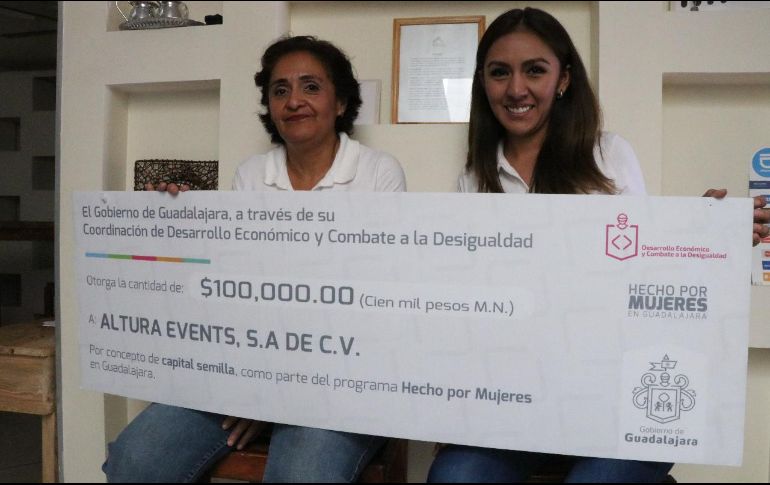 Beneficiarias. Cynthia Ávalos y  Patricia Zambrano, de la compañía Altura Events. ESPECIAL