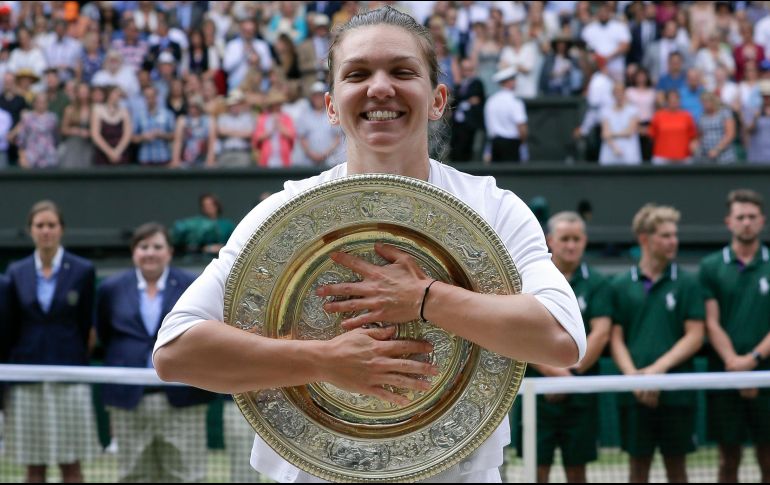 Cometió solamente tres errores no forzados, un total increíblemente bajo e inferior al registro de su rival. AP / K. Wigglesworth