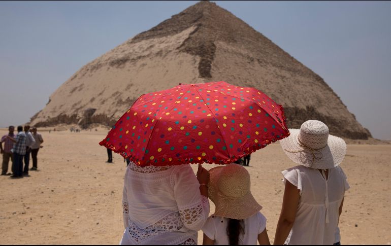 Desde hace varios años, las autoridades de Egipto anuncian regularmente descubrimientos arqueológicos para impulsar al turismo. AFP/M. el-Shahed