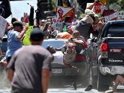 El atropellamiento a una multitud de activistas en Charlottesville, el 12 de agosto de 2017, dejó una mujer muerta y 29 lesionados. AP/The Daily Progress/ARCHIVO