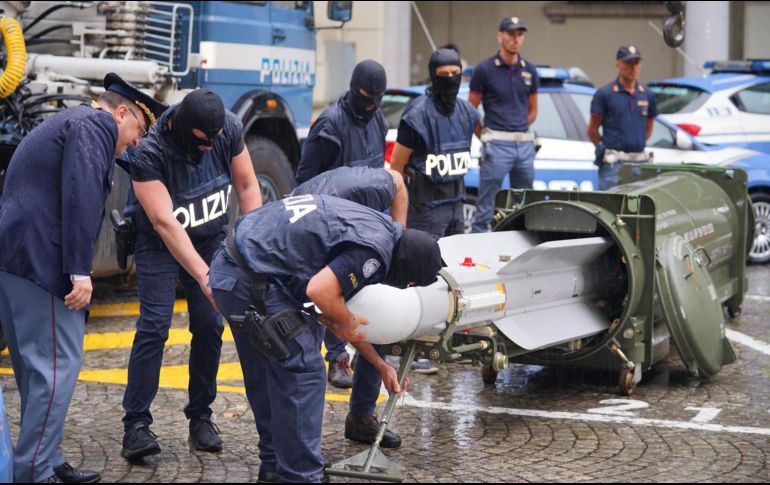 Los detenidos resguardaban un misil aire-aire que trataban de vender. EFE/T. Romano