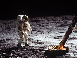 La histórica hazaña de Armstrong marcó el fin a la carrera espacial que por casi dos décadas libraron Estados Unidos y la desaparecida Unión Soviética por la conquista de la Luna. TWITTER / @NASA_Johnson
