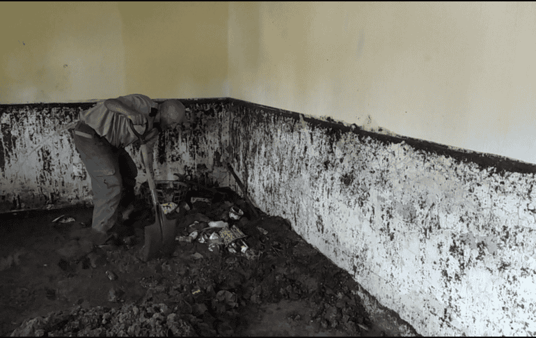 Se inundaron entre 15 viviendas con acumulación de lodo de entre 10 y 15 centímetros dentro de éstas. TWITTER / @PCJalisco