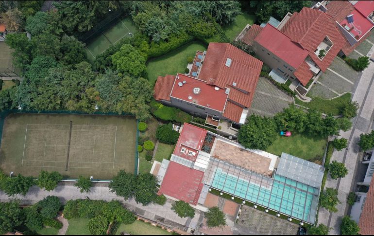 Aspectos del fraccionamiento donde se encuentra ubicado el inmueble del exdirector de Pemex, Emilio Lozoya, en el interior 11 de la calle Ladera 20, colonia Lomas de Bezare. EFE/ARCHIVO