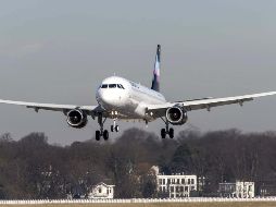 En 2015 las aerolíneas de bajo costo sólo movilizaban a tres de cada 10 viajeros. EFE/Archivo