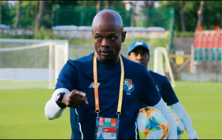 Para Dely Valdés el formato eliminatorio de Concacaf sólo favorece a las Selecciones grandes. EFE