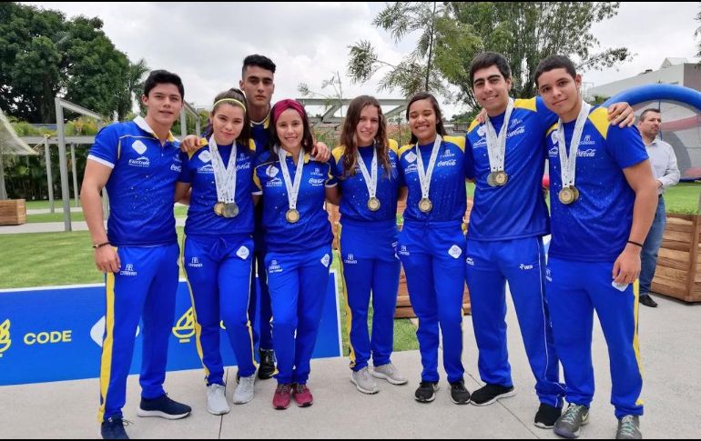 Los atletas tendrán otro festejo el próximo jueves en el parque de diversiones Selva Mágica. TWITTER/@codejalisco