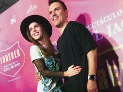 La pareja, feliz con el bebé en camino. ESPECIAL