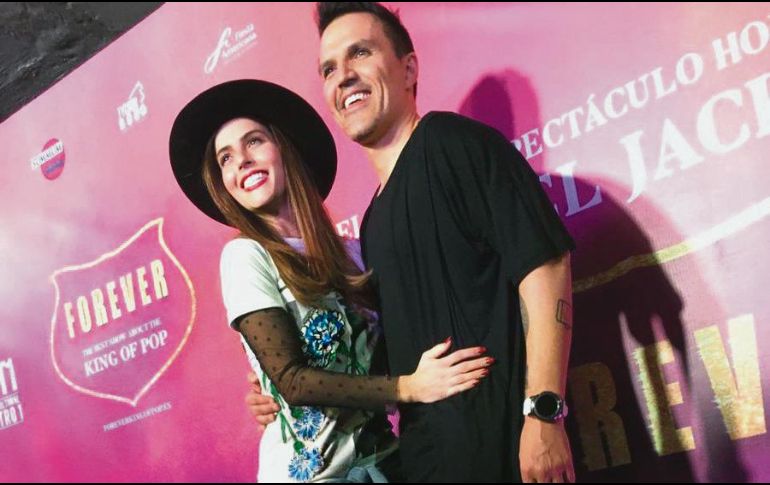 La pareja, feliz con el bebé en camino. ESPECIAL