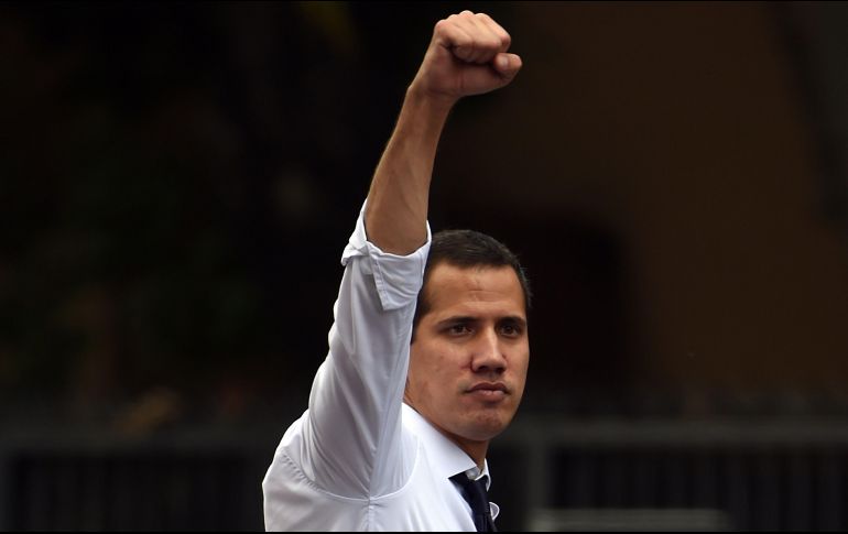 Apuntan que el apoyo a Guaidó sería de 41.9 millones de dólares. AFP/Y. Cortez