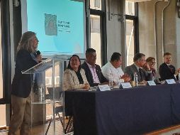 Durante su presencia en el Foro Regional, De la Peza aseguró que no hay reducciones en becas ni recortes en la investigación. EL INFORMADOR / A. Gallegos