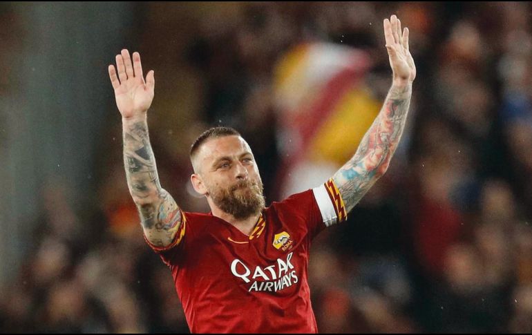 El ex jugador de la Roma se enfundará la camiseta azul y oro, a decir del presidente boquense Daniel Angelici. AF