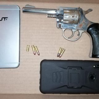 Capturan a un hombre por presunto robo de celulares en Guadalajara