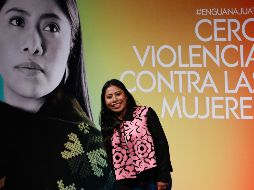 La actriz indica que lo principal en la vida es respetarse a uno mismo. EFE/G. Becerra