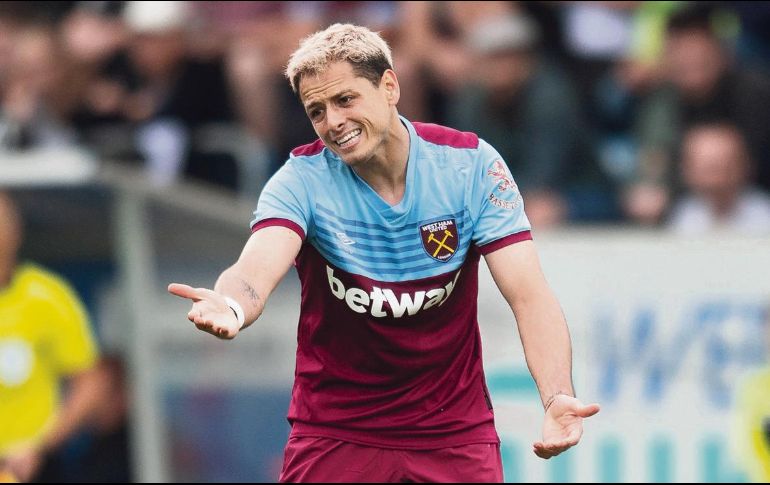 Antes del inicio de temporada se rumoreó mucho la salida del delantero azteca. @WESTHAMESPAÑOL