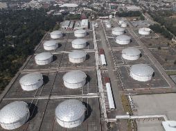 Estiman que la estrategia del Gobierno es insuficiente para elevar la producción y las reservas en la forma proyectada. NOTIMEX/Archivo