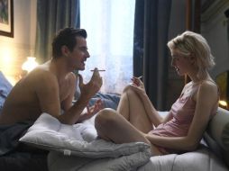 ”The Burnt Orange Heresy” es protagonizada por Claes Bang, Elizabeth Debicki, Donald Sutherland y Mick Jagger. TWITTER / @la_Biennale