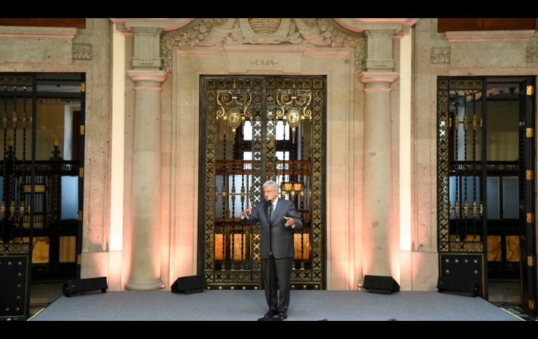 El presidente López Obrador ya se mudó al histórico edificio. AFP
