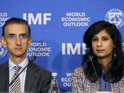 El pronóstico del Fondo para la región en 2010 es de un 2.3%, 0,1% menos que el estimado en abril. EFE/ E. González