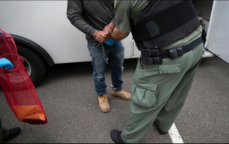 El operativo contra los migrantes indocumentados sigue en curso. AP/ARCHIVO