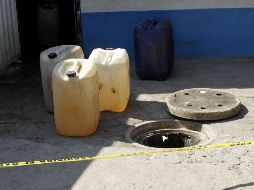 Agentes detectaron el predio donde estaban al aire libre los contenedores con el combustible sin las mínimas condiciones de seguridad. NTX/ARCHIVO