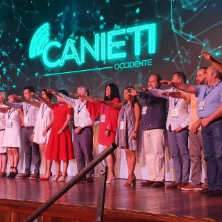 Generará industria electrónica cinco mil empleos en Jalisco para 2019