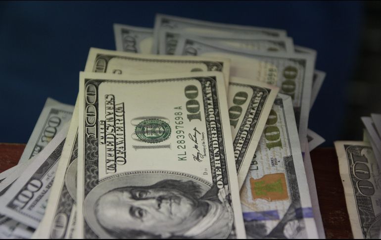 La moneda se compró en un precio mínimo de 17.90 pesos. EL INFORMADOR/ARCHIVO