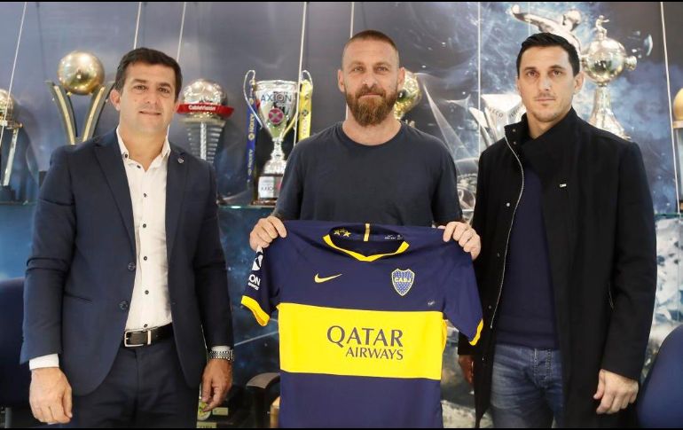 Hasta ahora de Rossi había jugado sólo para la Roma. TWITTER/@BocaJrsOficial