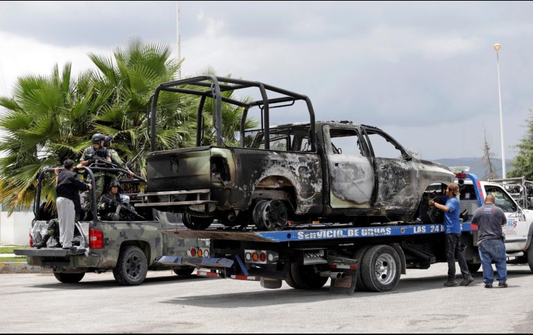 Luego de un despliegue más amplio de la Guardia Nacional, se logró liberar al personal de Pemex retenido y dispersar a la población. EFE/H. Ríos