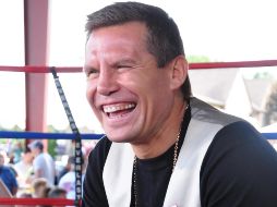 Chávez asegura que le pusieron una pistola en la cabeza para obligarlo a entregar sus pertenencias. NTX/ARCHIVO