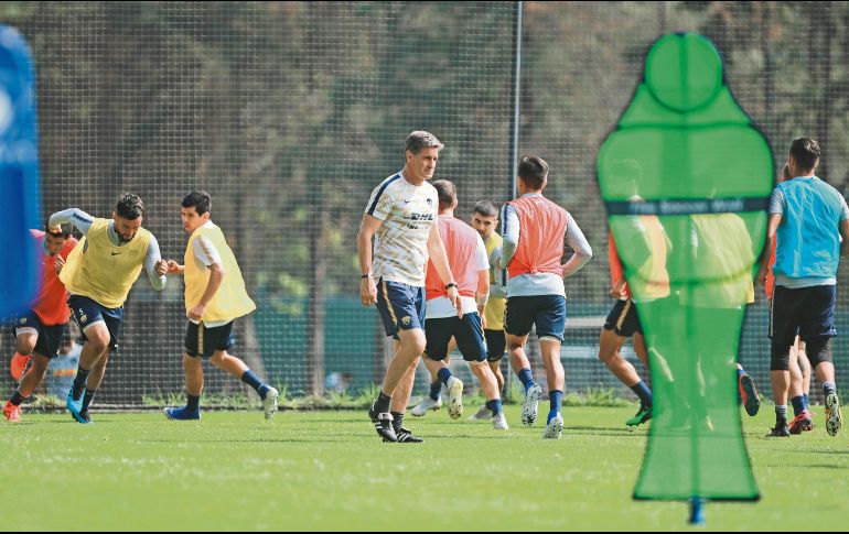 Los universitarios, con  Míchel como estratega, van por su segunda victoria seguida. IMAGO7