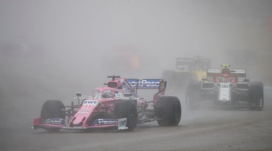 Sergio Pérez perdió una oportunidad importante para cosechar unidades de nueva cuenta en esta undécima cita de la Temporada 2019 de la Fórmula 1. EFE / V. Xhemaj