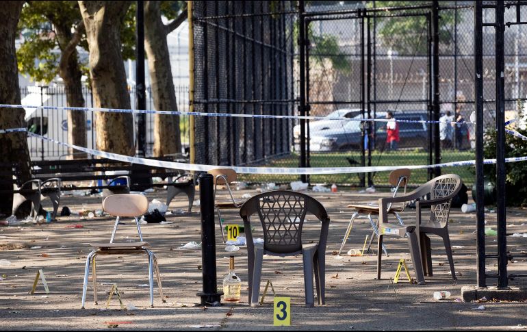 La zona fue acordonada. Entre dos mil y tres mil personas asistieron al evento organizado al lado de un parque de niños en Brooklyn. AP/M. Lennihan