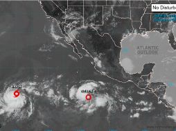 Según el Centro Nacional de Huracanes de EU, el meteoro se localiza a unos dos mil 410 kilómetros al oeste-suroeste de la costa sur de la península de Baja California. ESPECIAL / nhc.noaa.gov