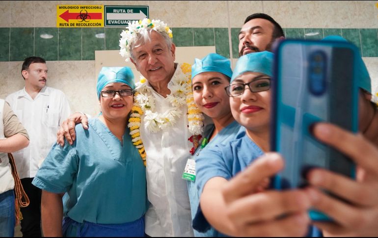 El Mandatario estuvo de visita en el Hospital Rural de Coscomatepec, Veracruz. NTX / Presidencia