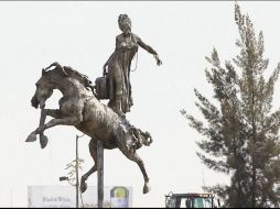 El escultor ha incumplido lo plazos y ha retrasado la entrega por casi año y medio. EL INFORMADOR / ARCHIVO