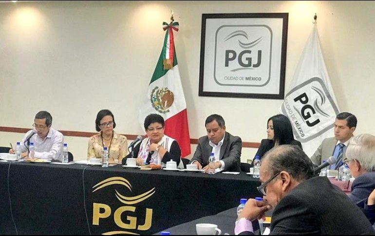 La procuradora Ernestina Godoy asegura que el objetivo de la medida es encontrar a los sospechosos para que rindan sus declaraciones. TWITTER/@PGJDF_CDMX