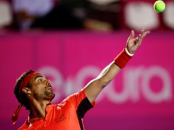 El campeón tuvo una buena efectividad en su saque en el segundo set, pero no pudo romper el de su oponente. EFE / J. Reyes