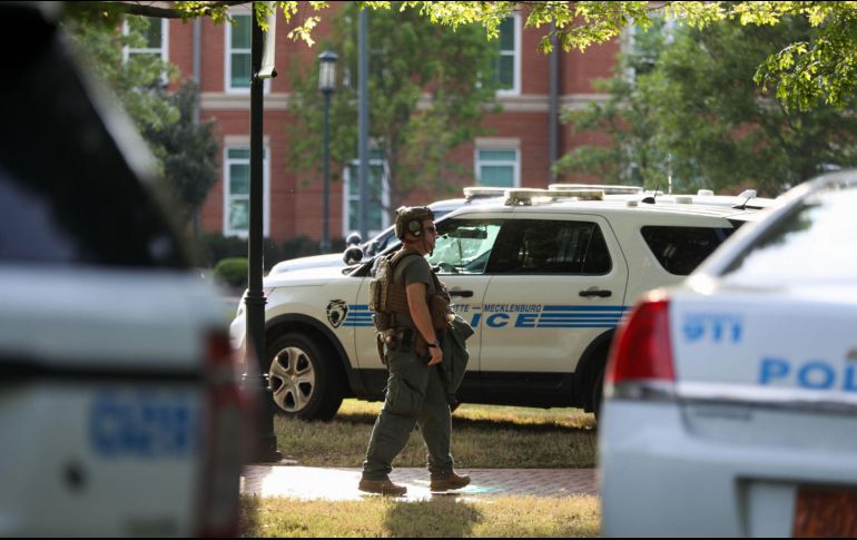 La Policía local pidió a sus habitantes mantenerse lejos de la zona donde se registra el tiroteo en Texas. AFP/ ARCHIVO